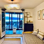 Vakantiehuis Vue Spectaculaire, Beau T3, 6 Pers, Piscine Parking Saint-Mandrier-sur-Mer