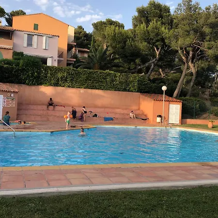 Vue Spectaculaire, Beau T3, 6 Pers, Piscine Parking