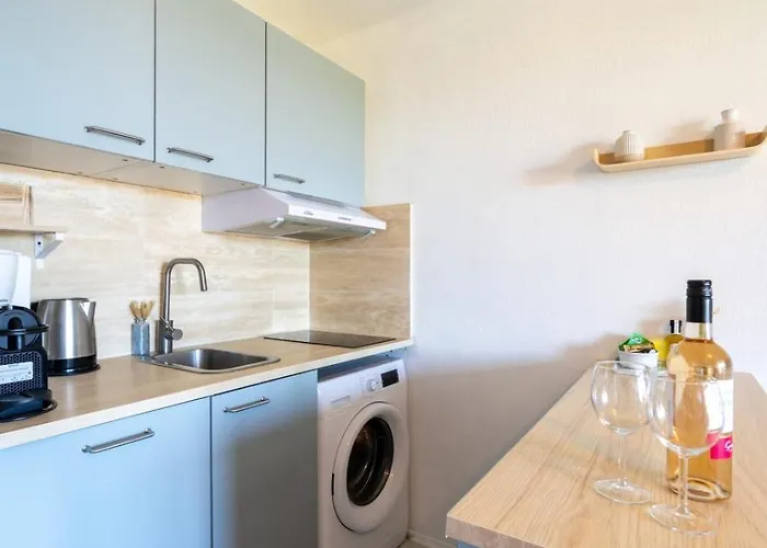 Vue Spectaculaire, Beau T3, 6 Pers, Piscine Parking *