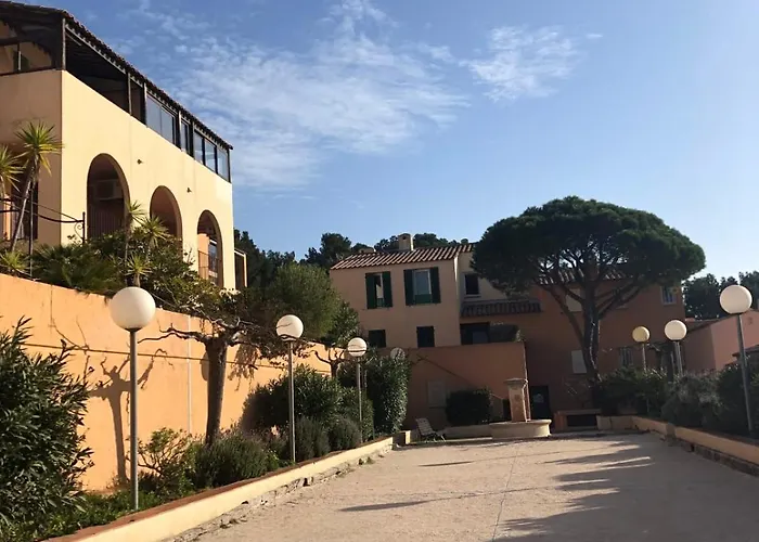 Vue Spectaculaire, Beau T3, 6 Pers, Piscine Parking Tatil Evi