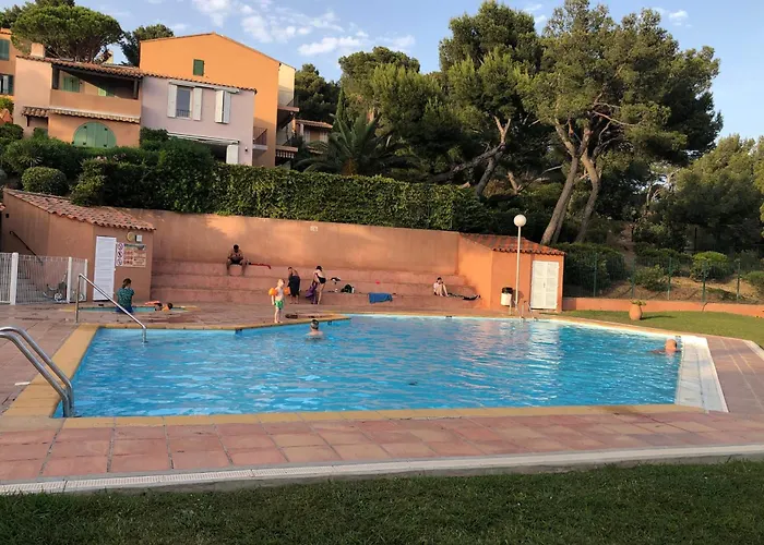 Vue Spectaculaire, Beau T3, 6 Pers, Piscine Parking